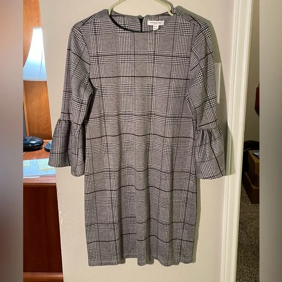 beach lunch lounge plaid dress Rowan Plaid Midi Dress